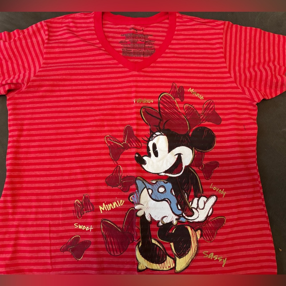 Minnie Mouse Red strip fitted shirt.